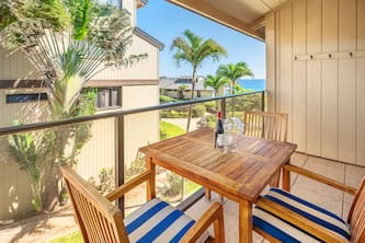 Makahuena 1-303 Ocean View condo 2 Bedroom Plus Loft Sleeps 8 AC!
