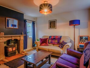 Living room | Fair View, Donington on Bain