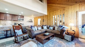 Living Room, Room, Indoors, Couch, Furniture