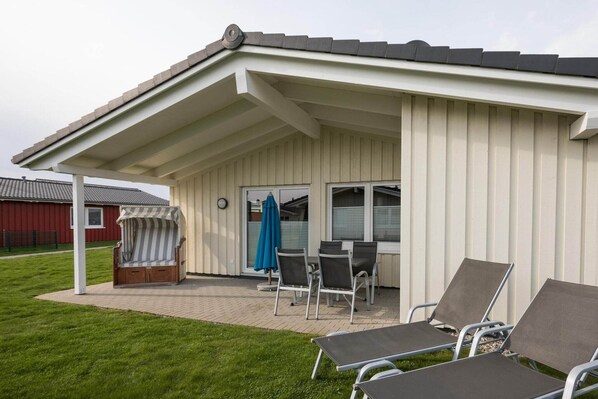 Holiday Home Exterior [summer]