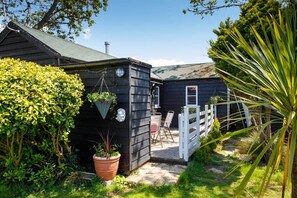 The annexe is set in the rear garden of the home owners but feels private.