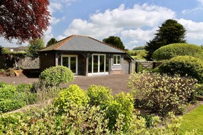 The Annexe is perfect for an elderly relative or teenager that wants their own space.