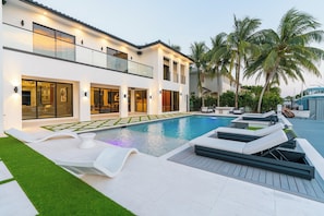 Backyard Pool