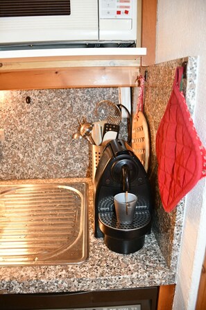 Kaffe och/eller kaffebryggare