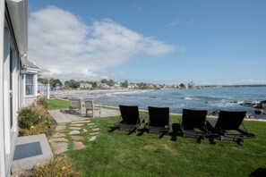 Spectacular Mothers Beach & Ocean Views!