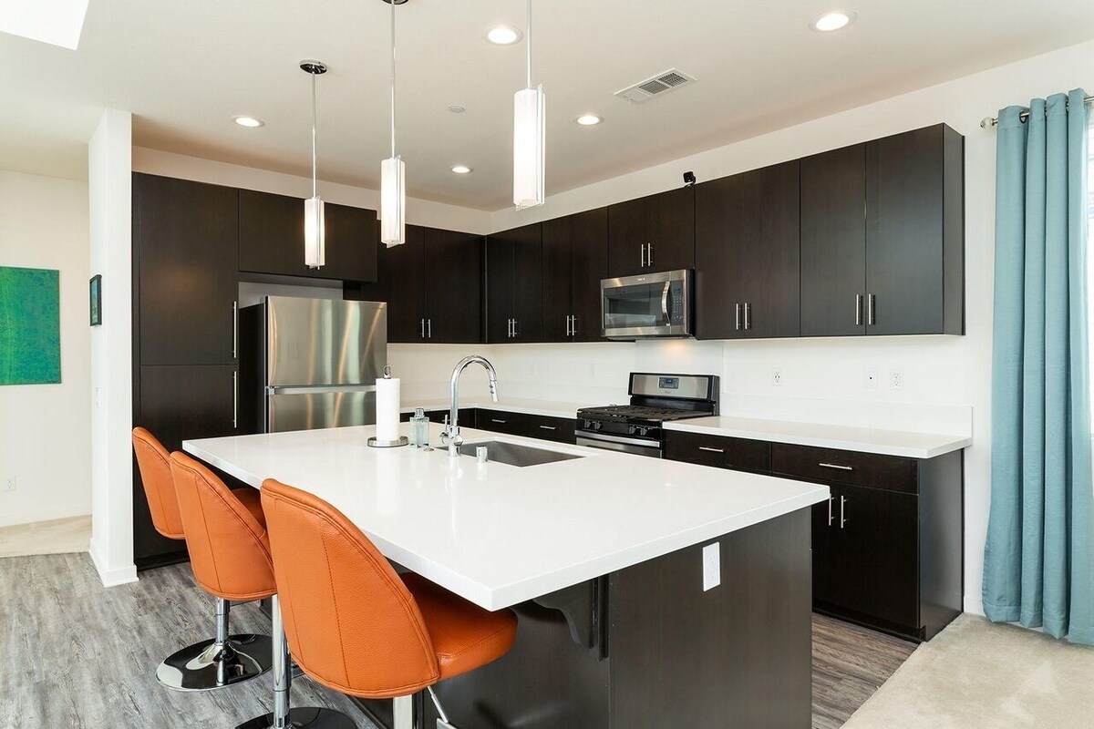 Amazing Pool Home Near Palm Springs, Joshua Tree, & Coachella – with EV Charger!