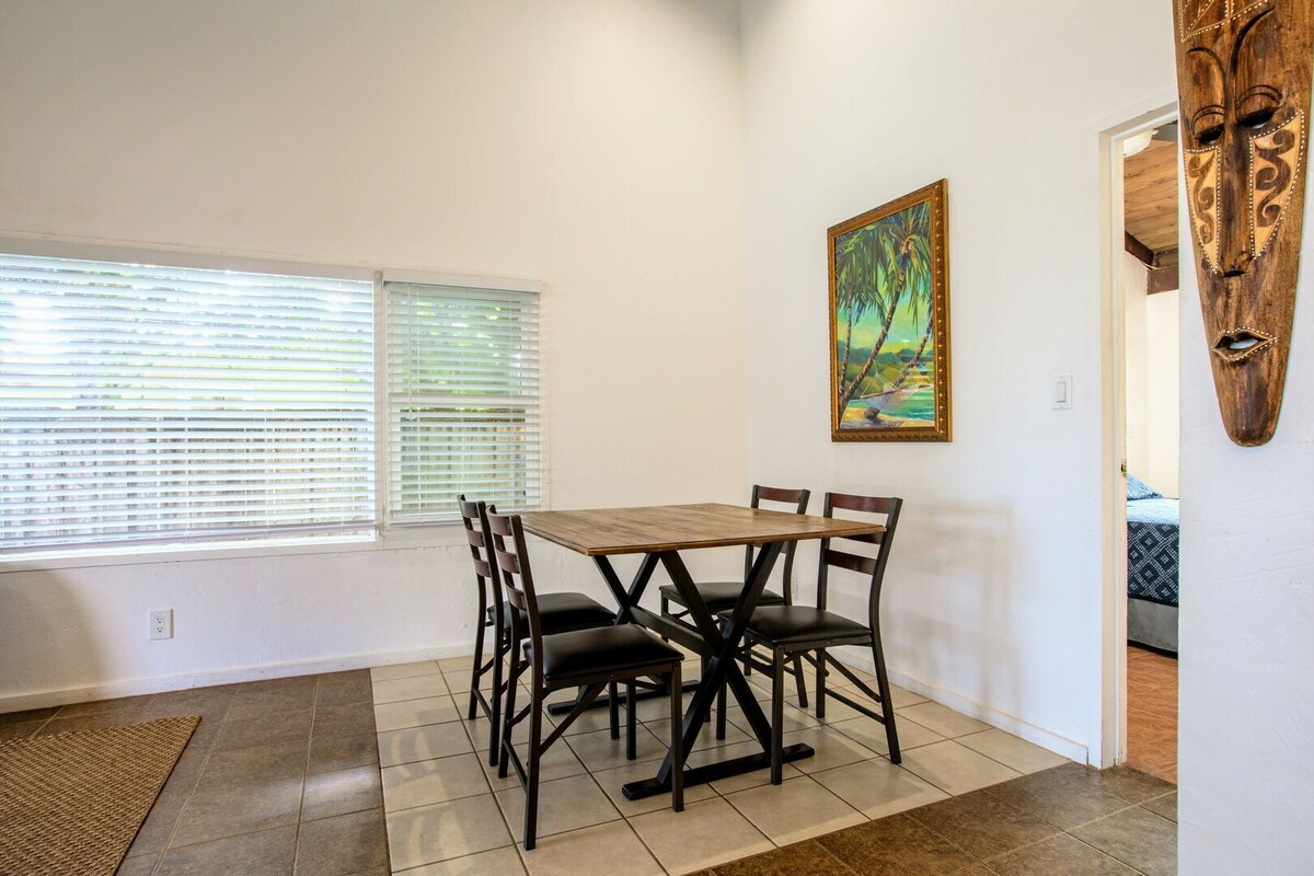 Beach Bliss Cottage – Beach across the street!