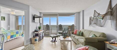 Welcome to Bay Watch 605 located on the oceanfront & offering spectacular views!
