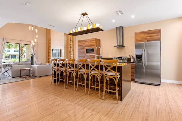 Private kitchen