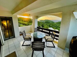 Private Back Porch with Grill