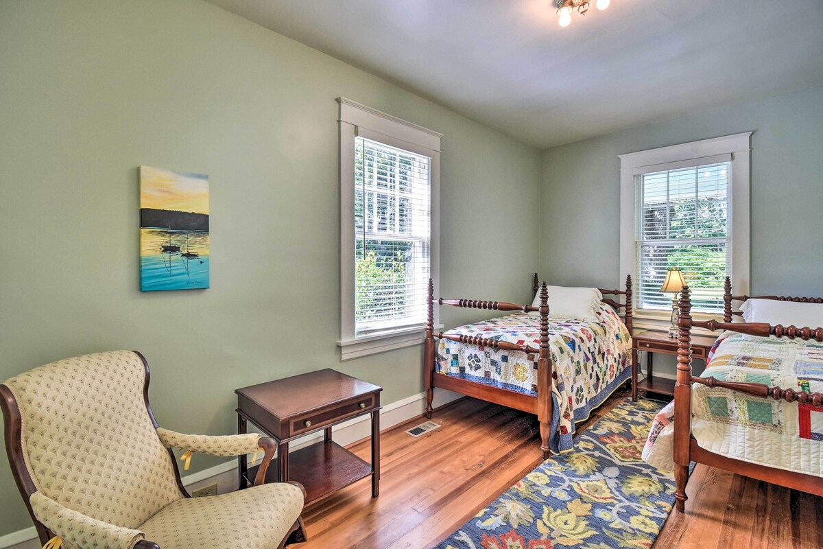 Cozy Gloucester Getaway w/ Porch & Sunroom!