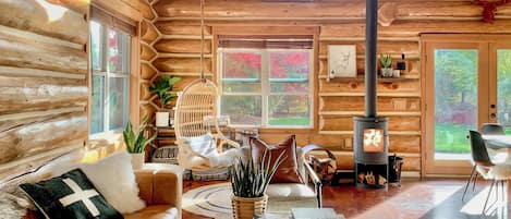 Cozy great room with Scandinavian wood-burning stove (seasonal October- May)