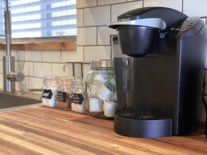 Kaffee und/oder Kaffeemaschine