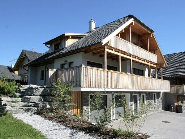 Extérieur maison de vacances [été]