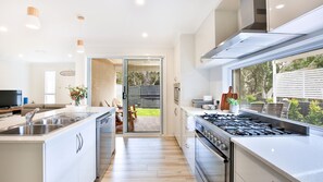 Fantastic chef's kitchen for preparing gourmet meals