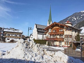 Holiday Home Exterior [winter]
