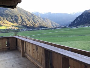 Aussicht vom Ferienhaus [Sommer]