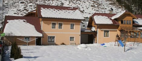 Extérieur maison de vacances [hiver]