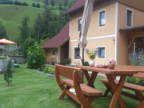 Garden [summer]