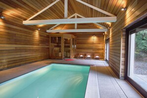 Holiday Home Swimming Pool