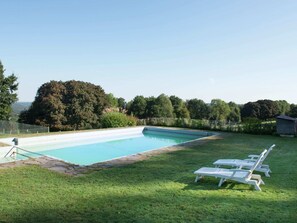 Holiday Home Swimming Pool