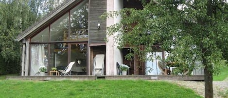 Extérieur maison de vacances [été]