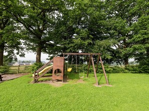 Garden [summer]