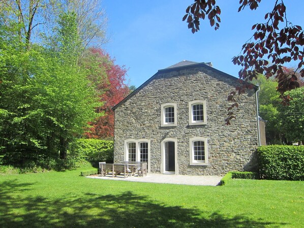 Holiday Home Exterior [summer]