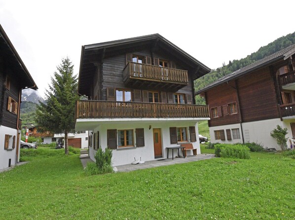 Holiday Home Exterior [summer]