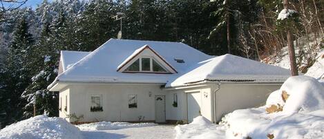 Holiday Home Exterior [winter]