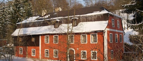 Extérieur maison de vacances [hiver]