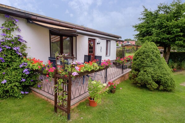 Holiday Home Exterior [summer]