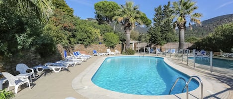 Piscine maison de vacances