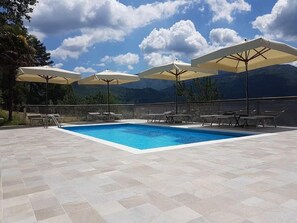Holiday Home Swimming Pool