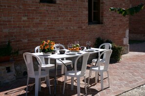 Terrasse / Balkon