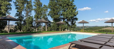 Holiday Home Swimming Pool