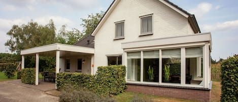 Exterieur vakantiehuis [zomer]