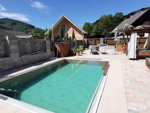 Schwimmbad des Ferienhauses