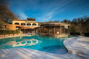 Holiday Home Swimming Pool