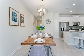 860PebbleBeach,ChampionsGate_07
