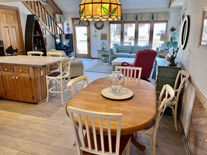Dinning Table