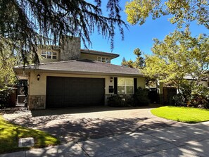 Plenty of parking in garage, driveway, and on street