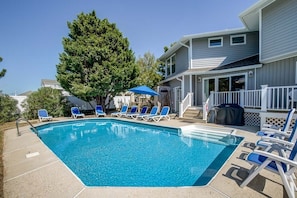 Private Pool Area