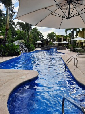 Pool large enough for laps. Jacuzzi. Shallow end.