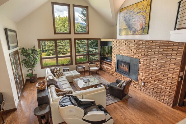 Living Room Opens to a Deck