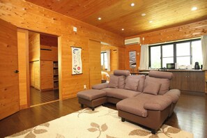 Living/Dining space