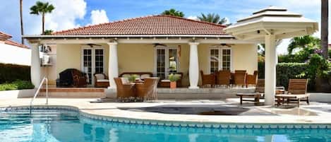 RentalsInAruba Tierra del Sol Vacation Rentals Villa with pool Happy Rentals 