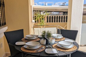 屋外ダイニングエリア