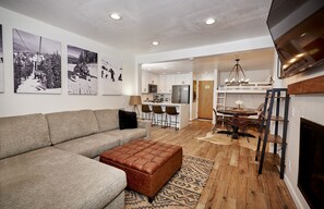 Flooring, Furniture, Couch, Hardwood, Living Room