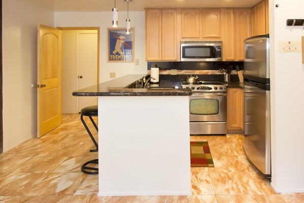 Flooring, Room, Indoors, Floor, Hardwood